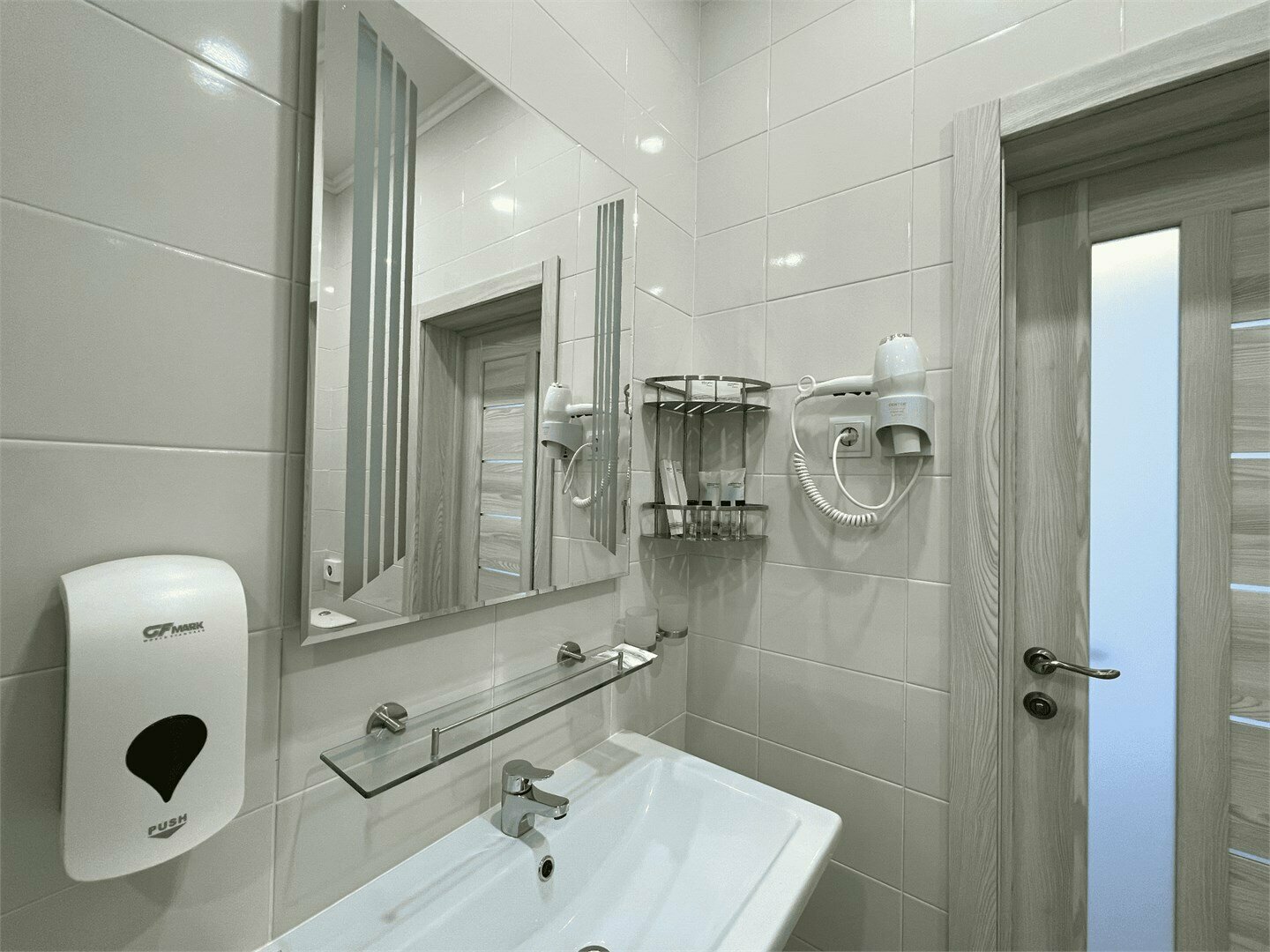 Улучшенный люкс с видом на море