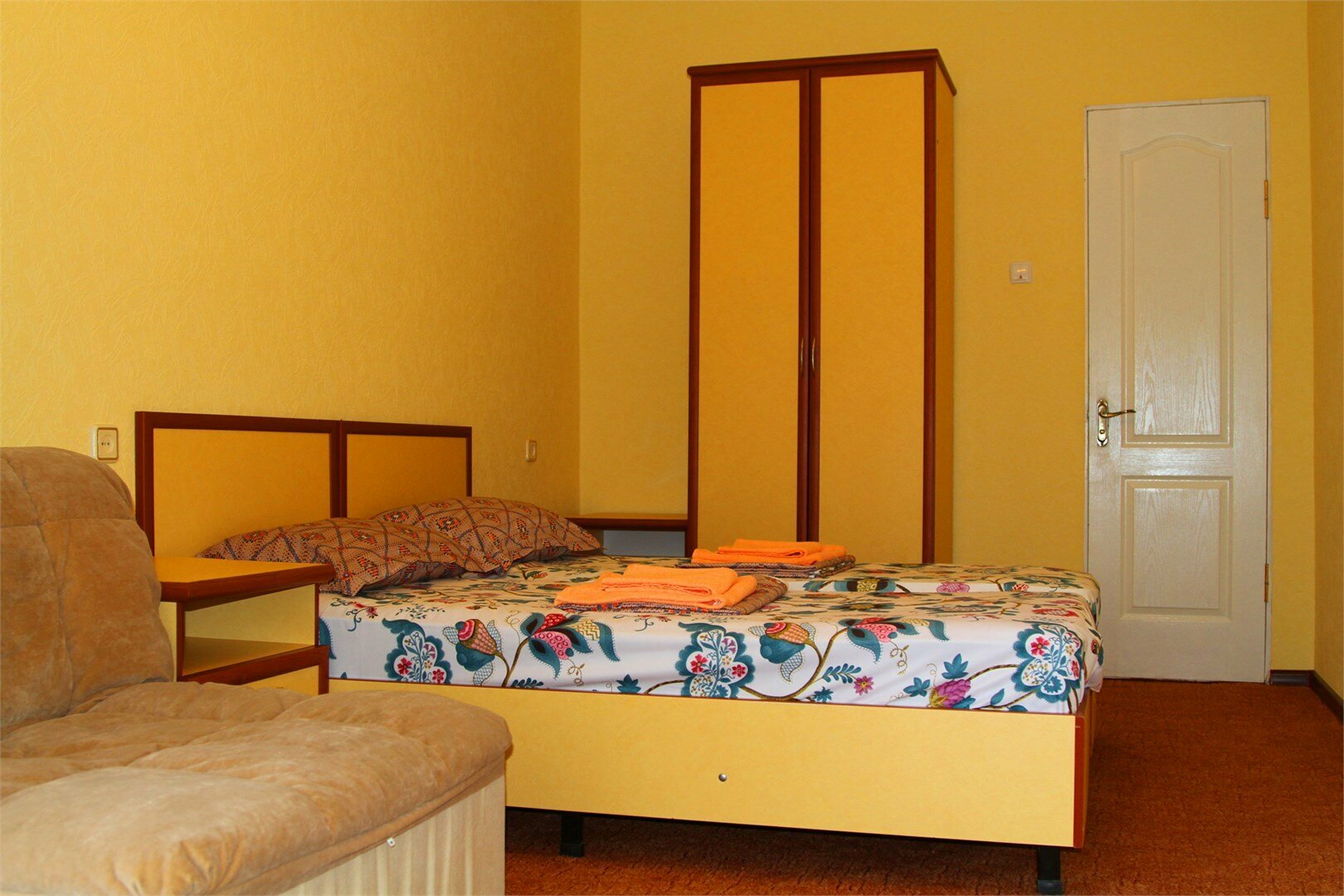 Стандартный трехместный номер