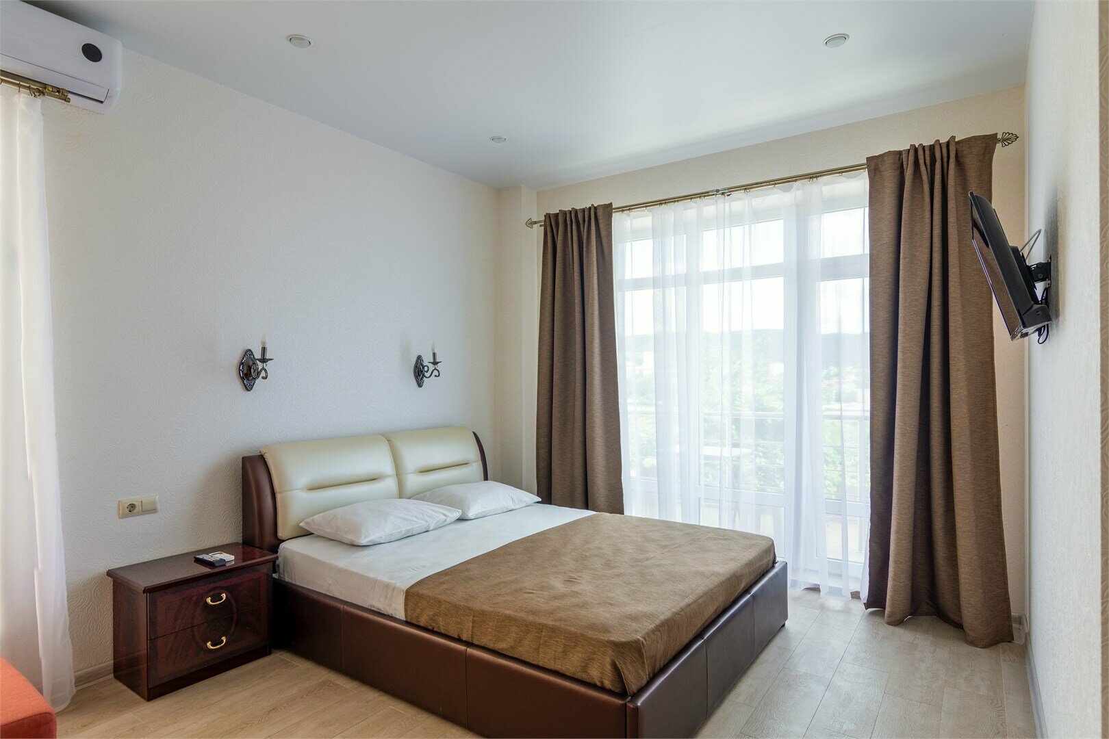 Улучшенный четырехместный номер