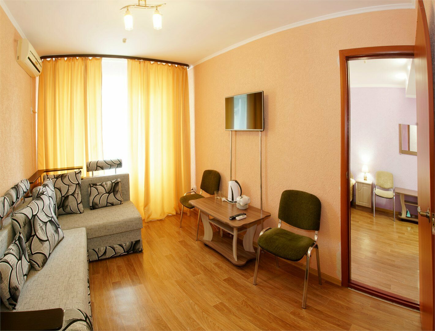 Корпус "Морской" 2-комн. 3-х местный "джуниор сюит" вид на море