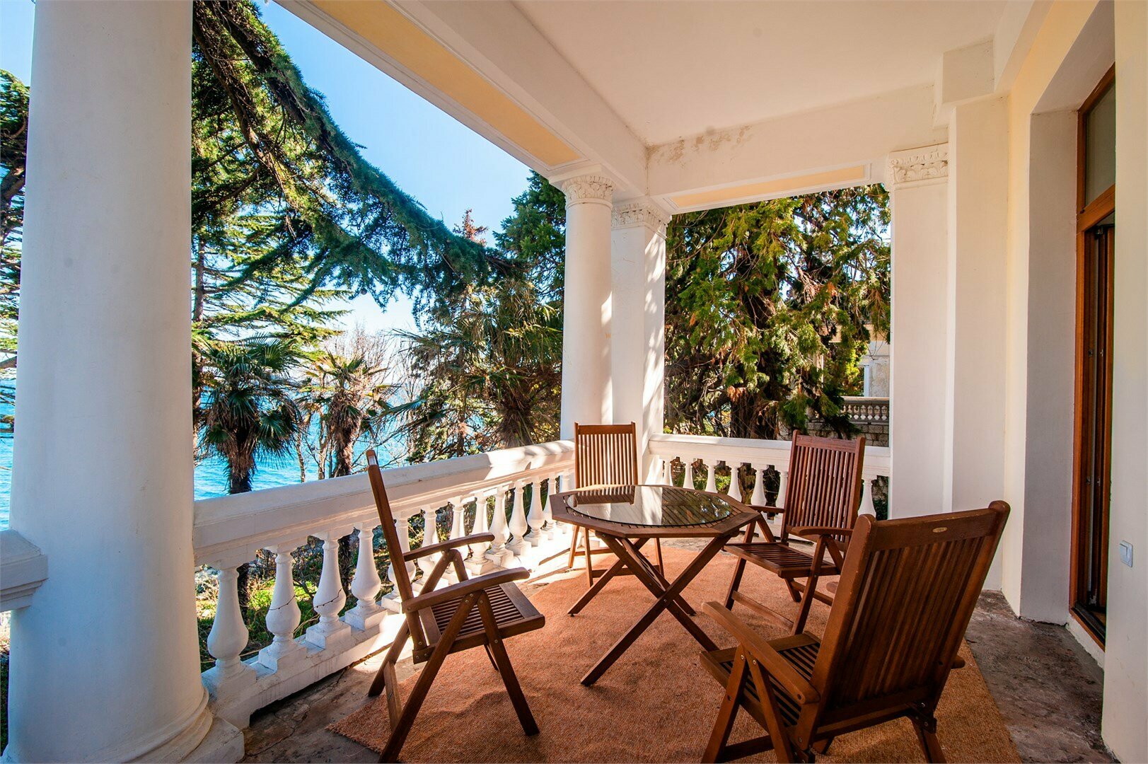 Люкс с видом на море