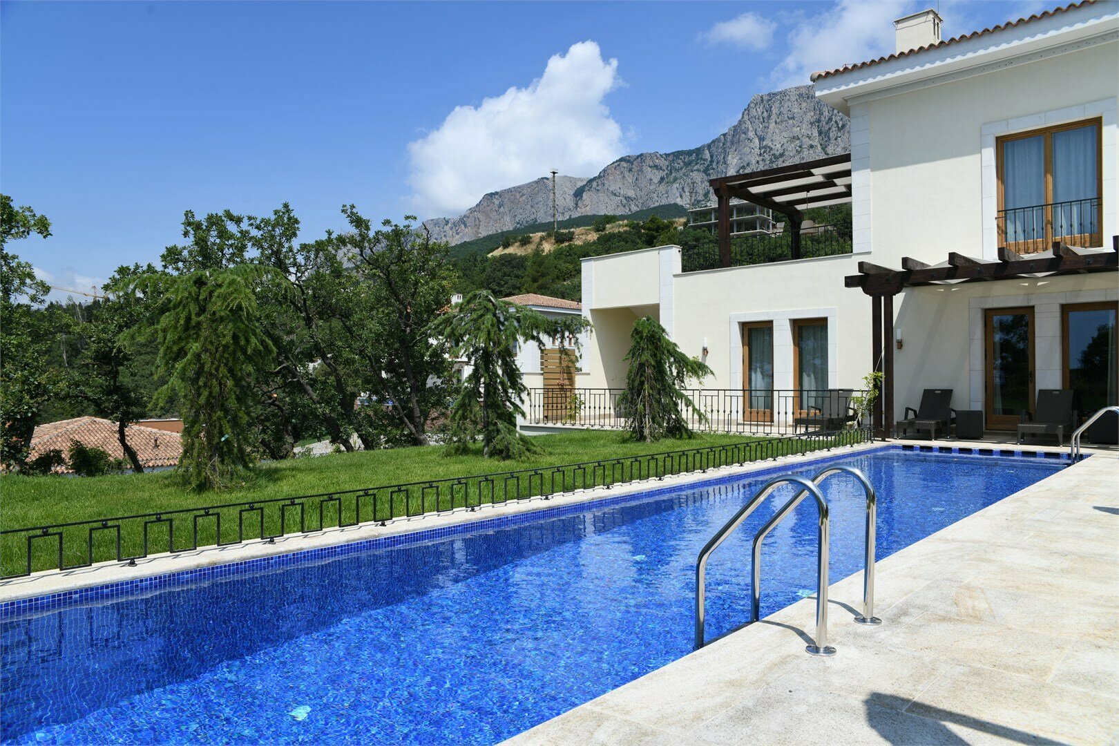 ВИЛЛА «ВИШНЕВЫЙ САД» - 4