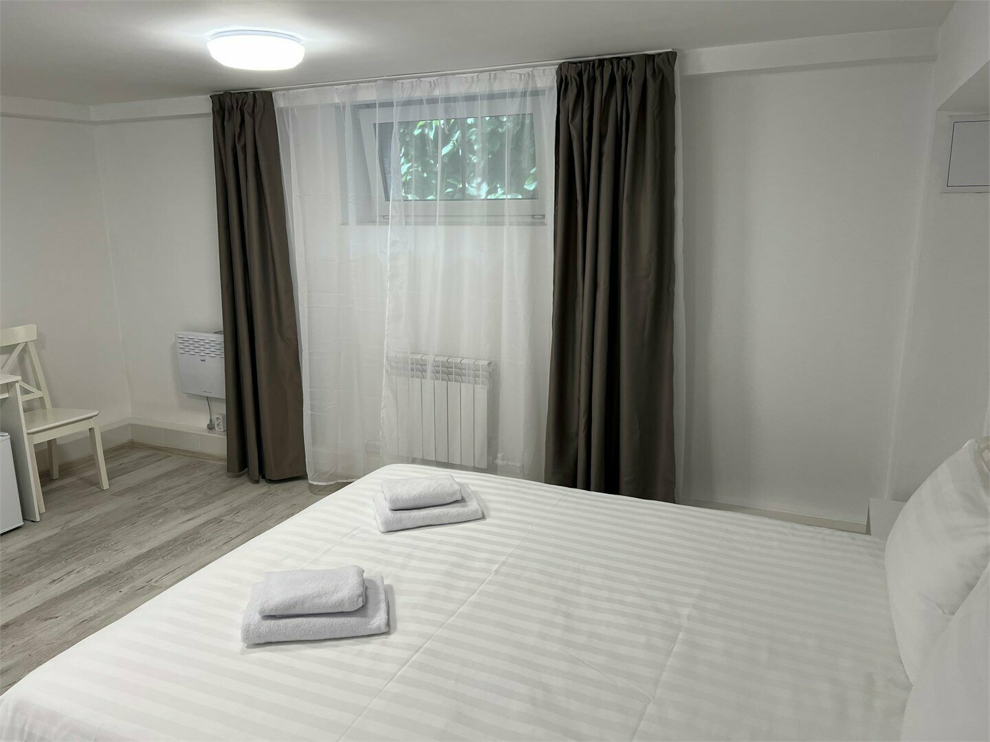 Новый корпус двуспальная кровать - цокольный этаж