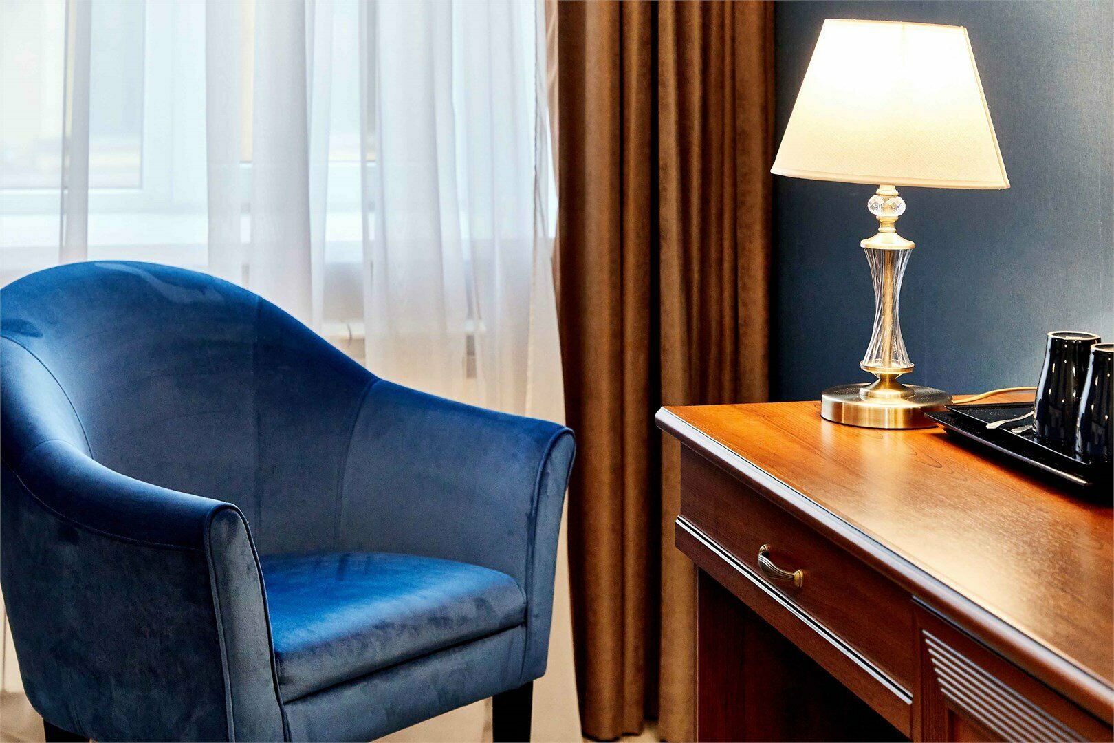 Улучшенный номер с широкой кроватью