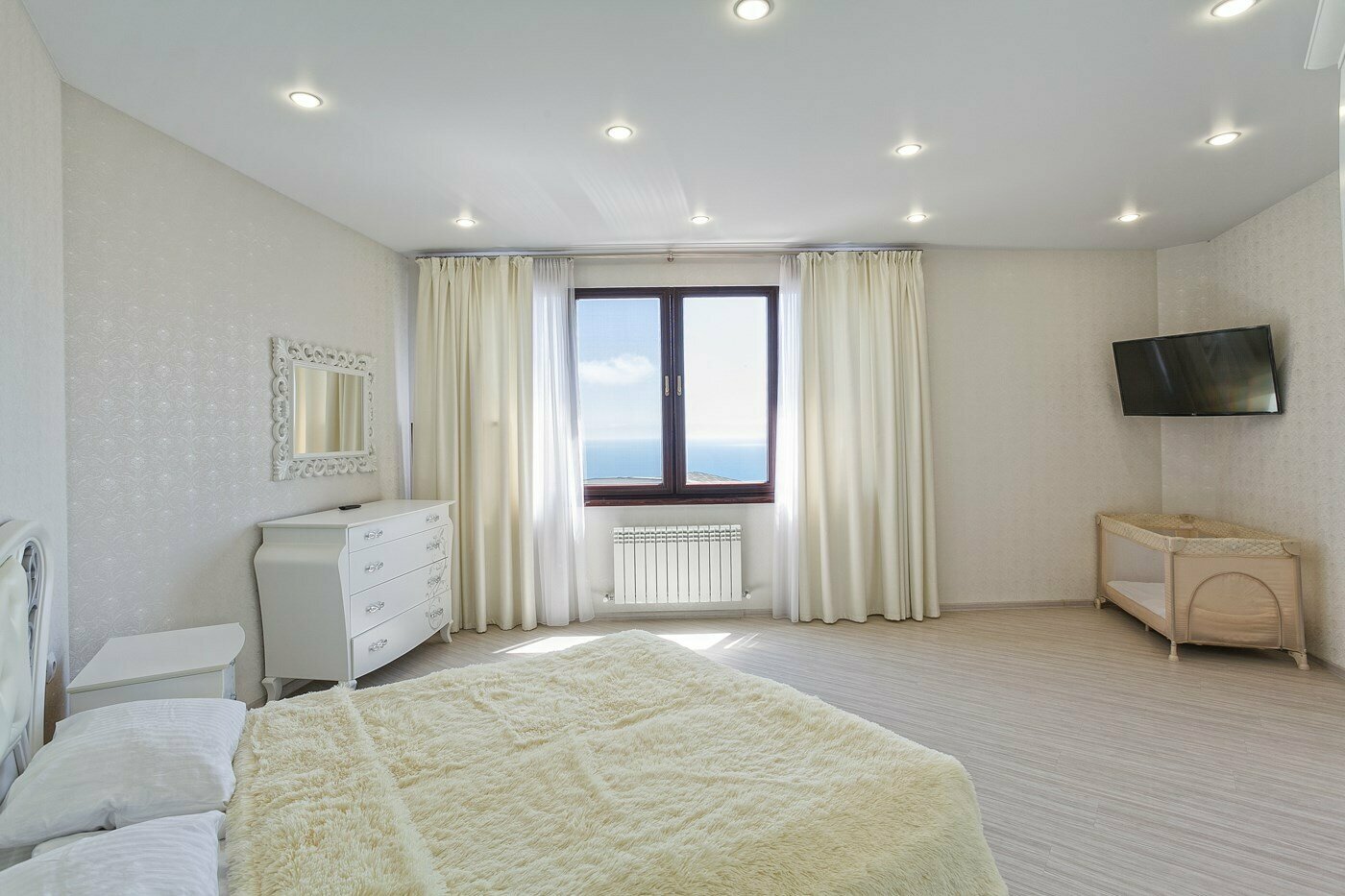 Апартаменты с двумя спальнями