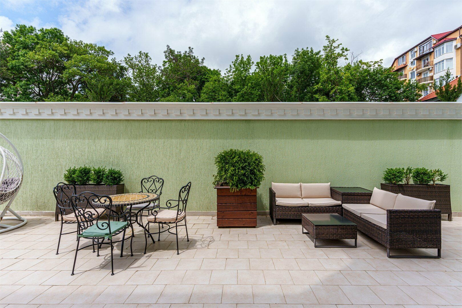 Апартамент с 2 спальнями с террасой