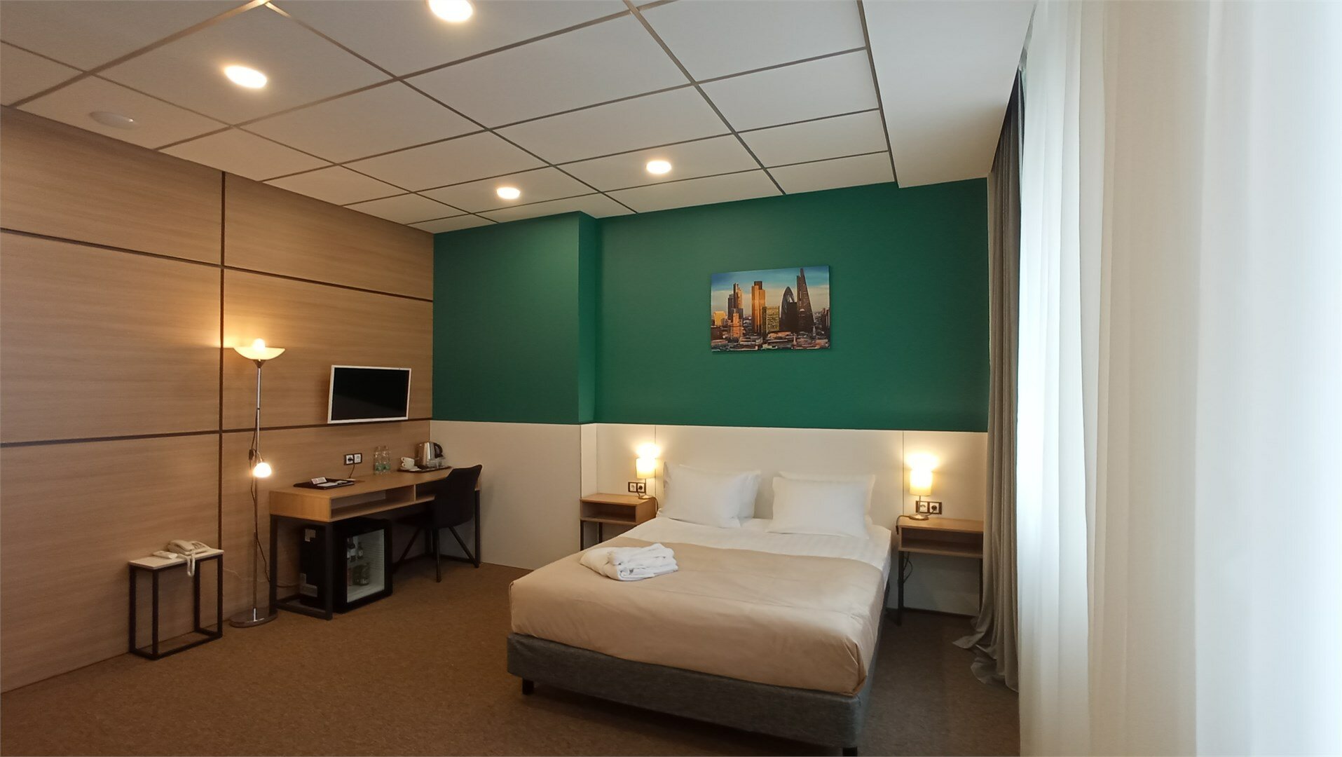 Улучшенный трехместный номер