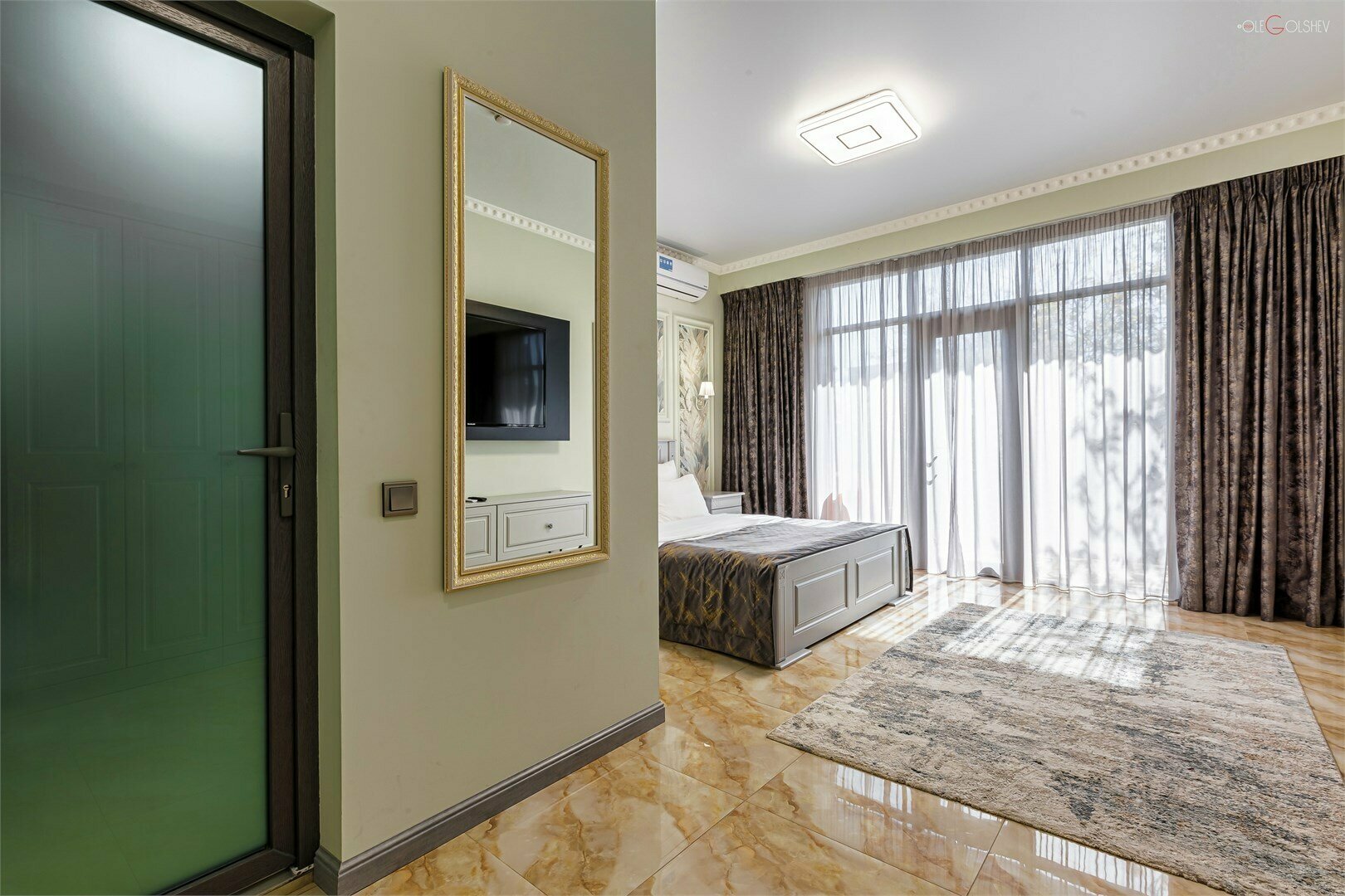 Полулюкс с балконом