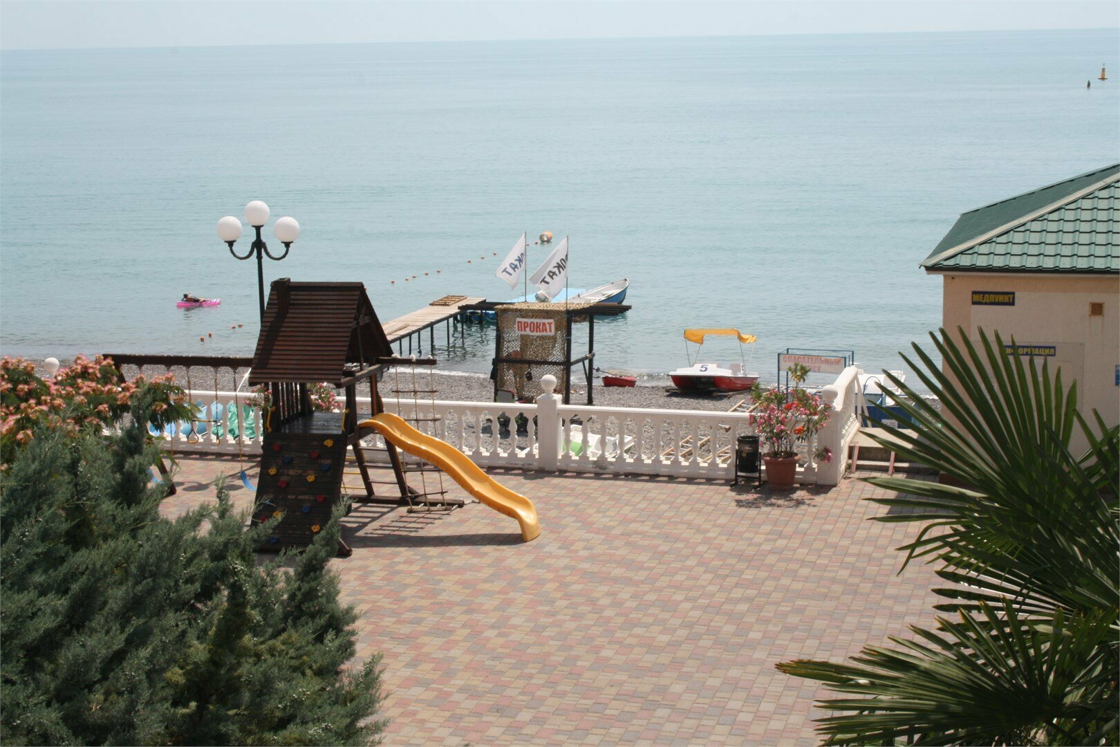 Номер студио с видом на море