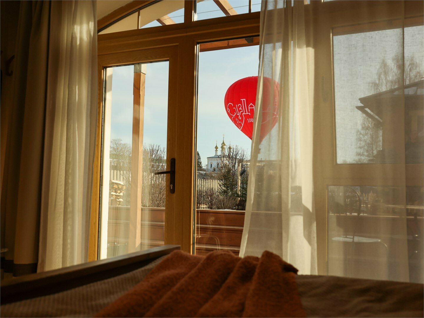 Любовь и голуби Premium