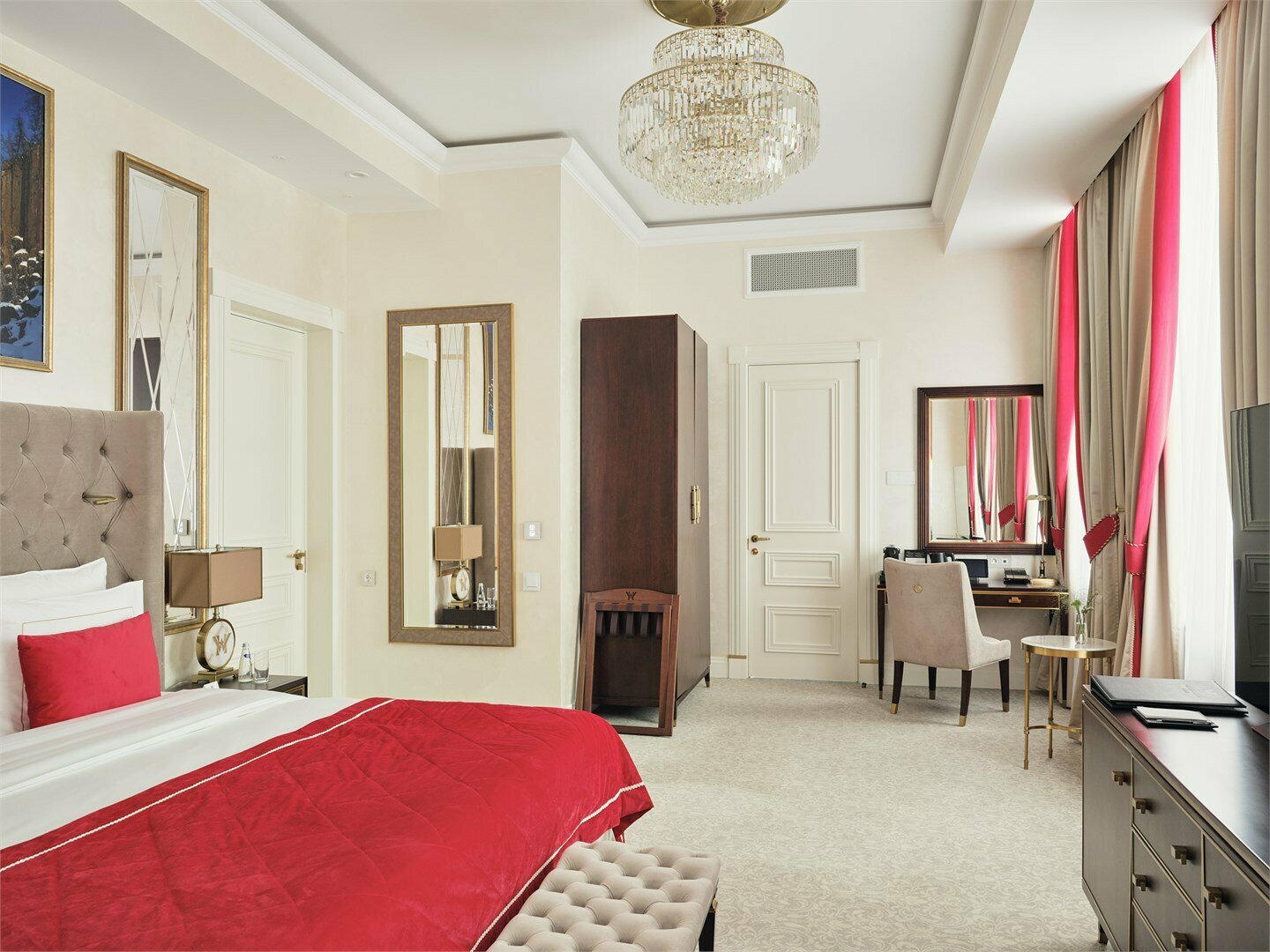 Делюкс с видом в атриум