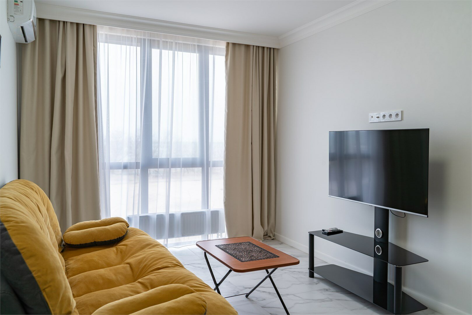 Двухкомнатный апартамент премиум 2-49