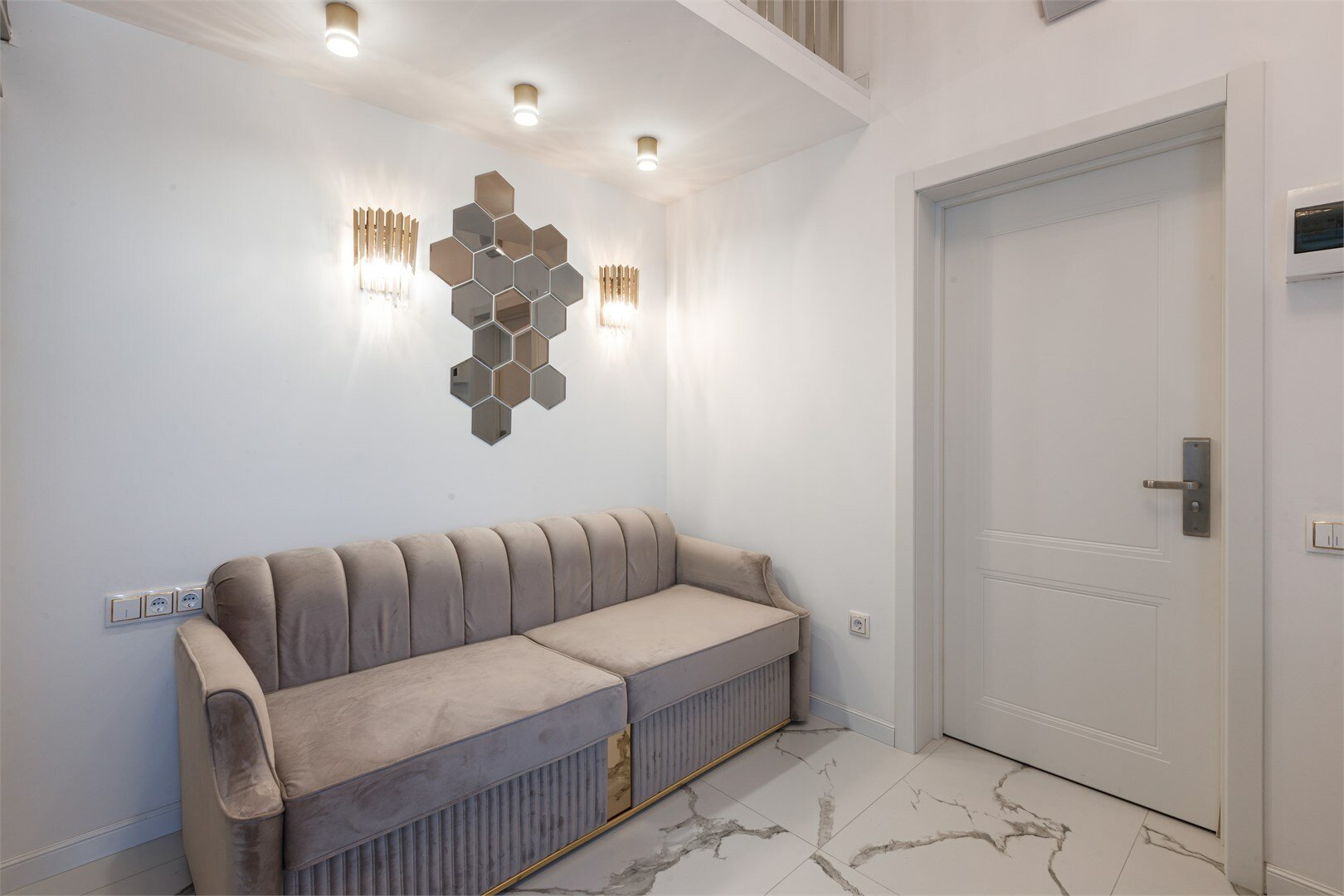 Студия с видом на парк