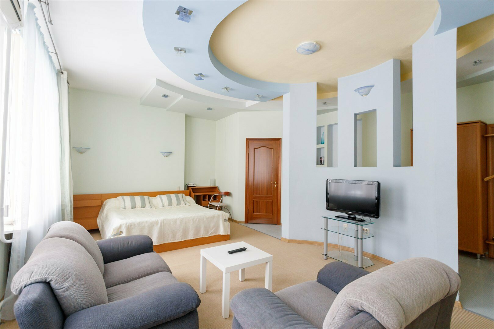 Номер-студия Делюкс