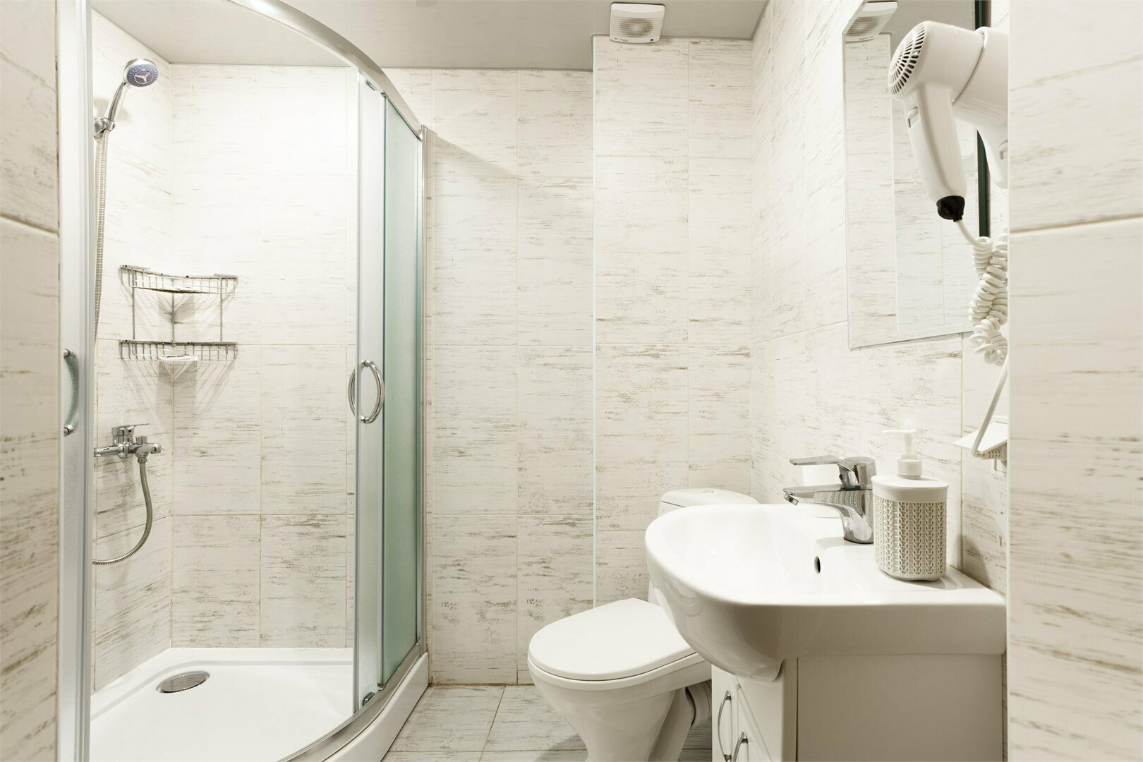 Стандарт с двумя односпальными кроватями