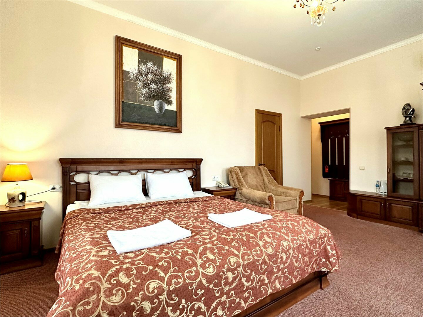 Номера Комфорт с балконом с одной совместной кроватью с видом на море