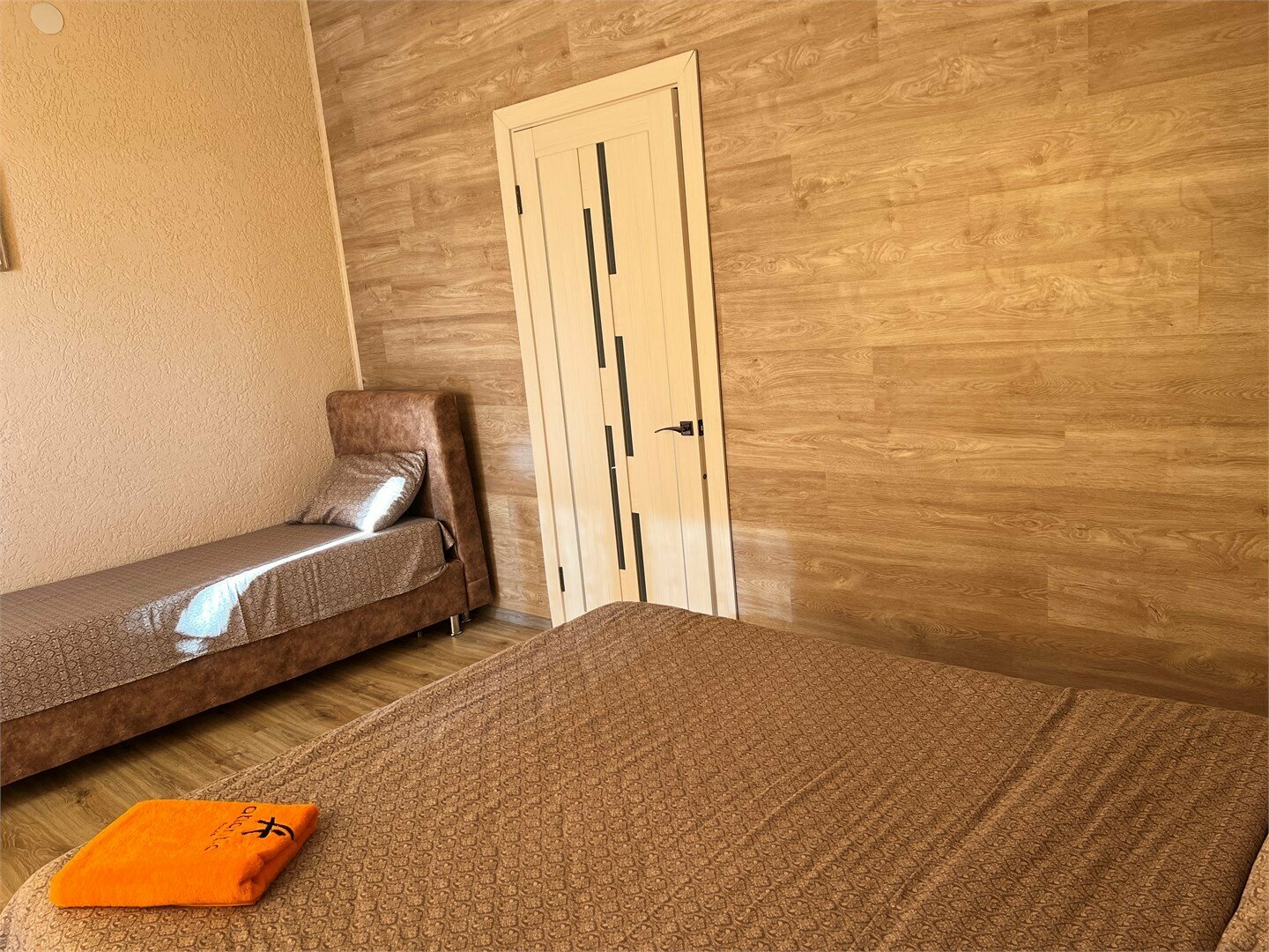 Двухкомнатные апартаменты 7 мест-1 эт