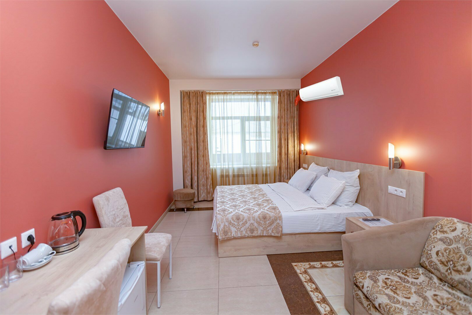 КОМФОРТ 3-местный (с диванчиком). Новый номерной фонд