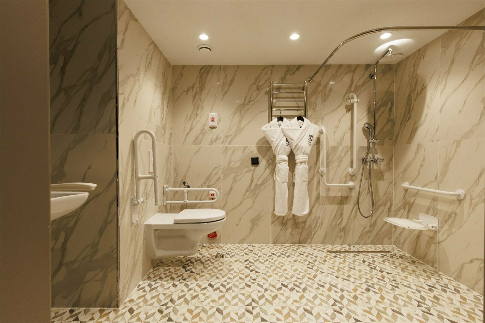 Классик для гостей с ограниченными физическими возможностями