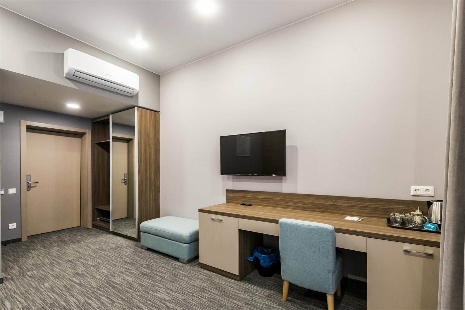 Улучшенный стандарт с 2-мя раздельными кроватями