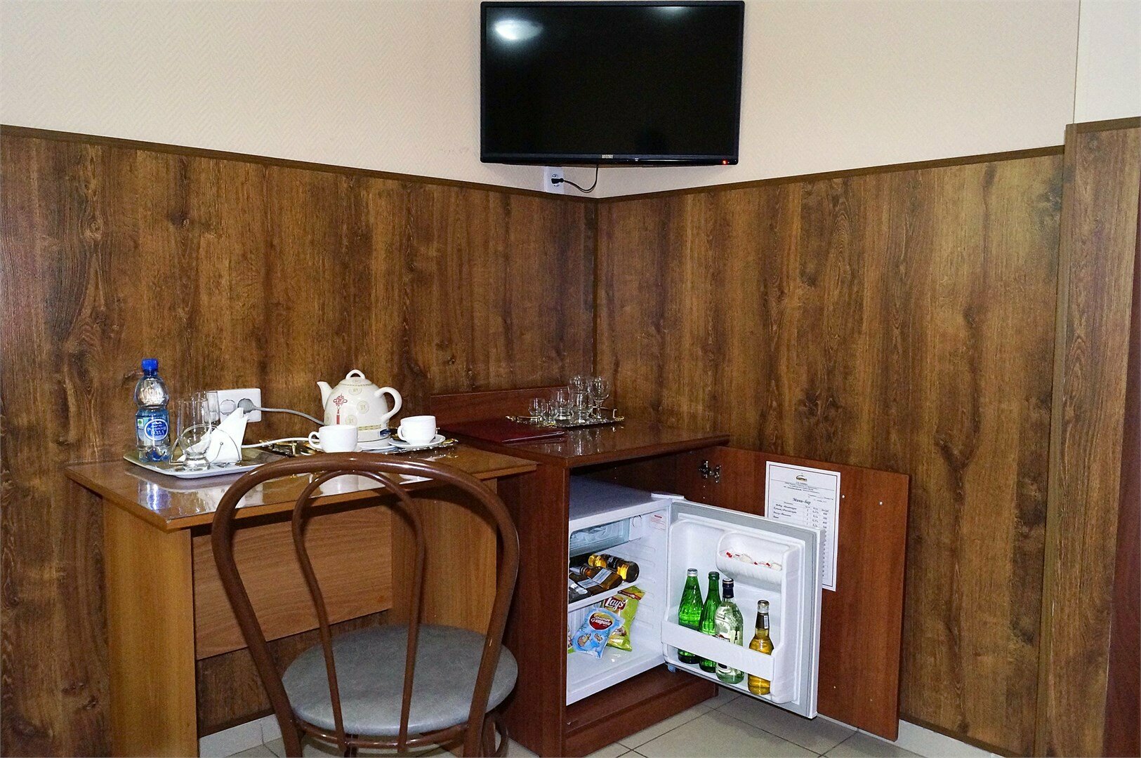 Стандарт двухместный номер  с 1 кроватью(№5,6,7)