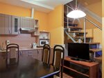 Пятиместные таунхаусы в Аврора клуб