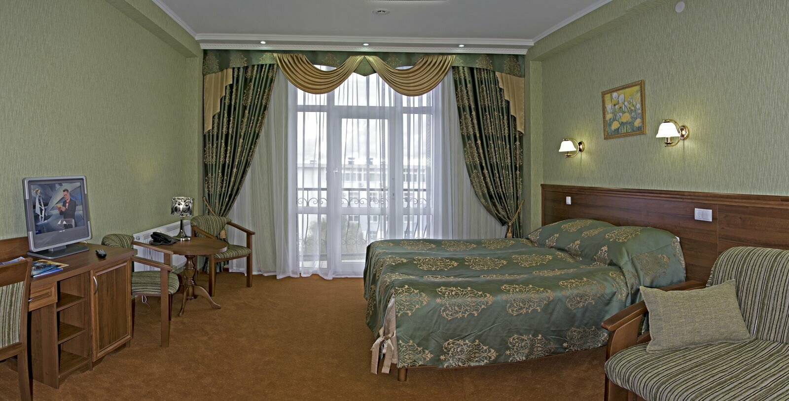 Студия двухместная