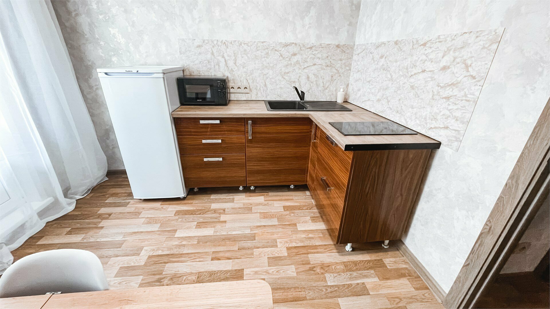 Улучшенный двухместный номер с 2 отдельными кроватями