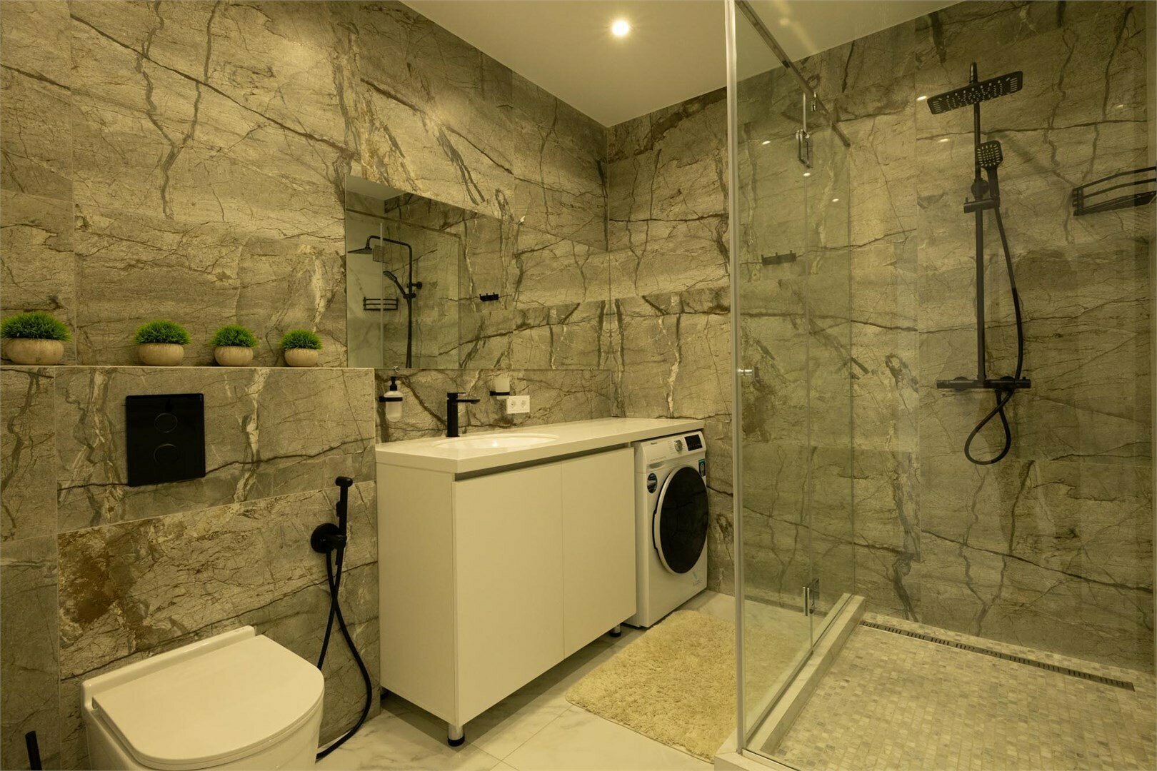 Улучшенные апартаменты с балконом