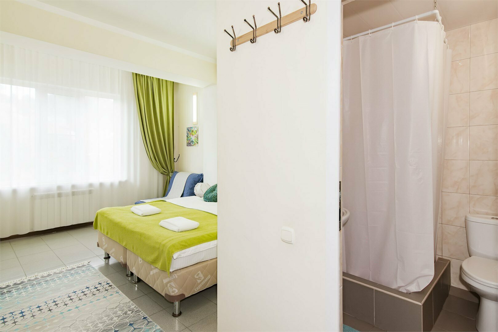 Улучшенный номер с кроватью размера «king-size» или 2 отдельными кроватями