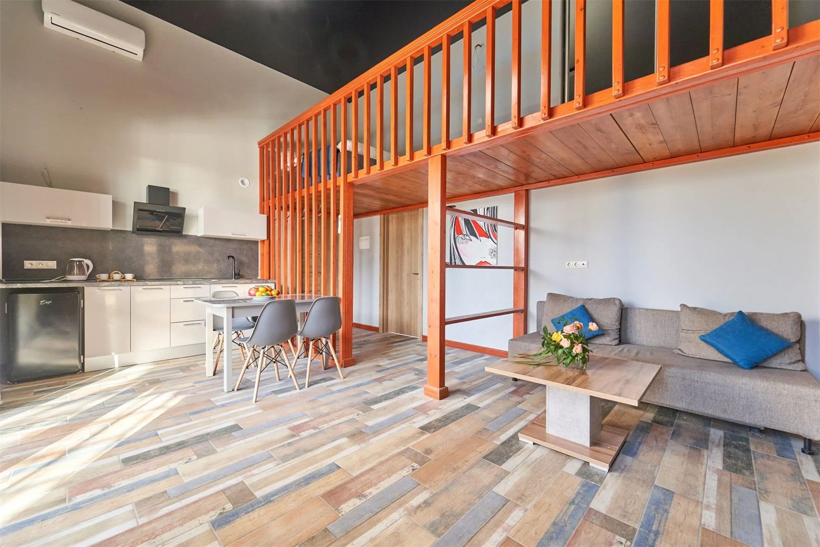 Двухуровневые апартаменты