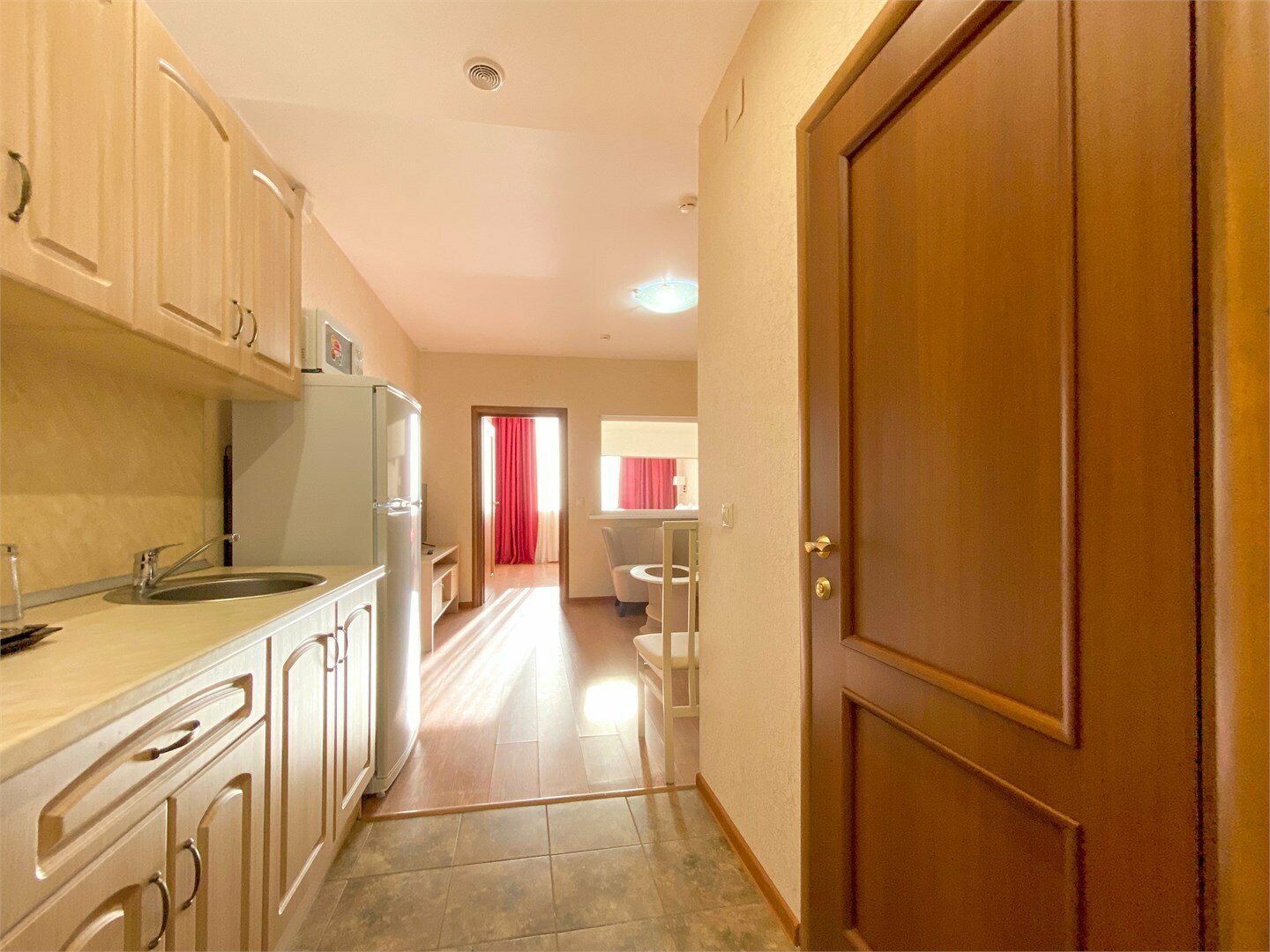 Номер с кроватью размера «queen-size»