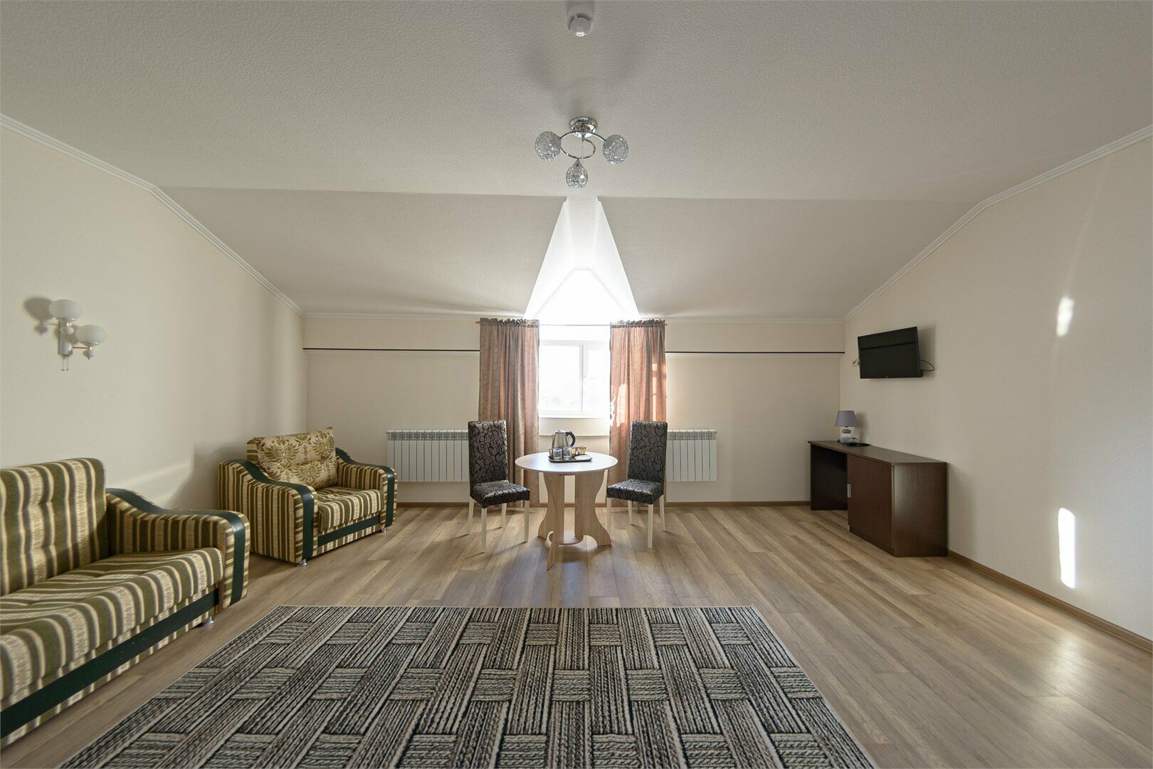 Полулюкс двухкомнатный 406