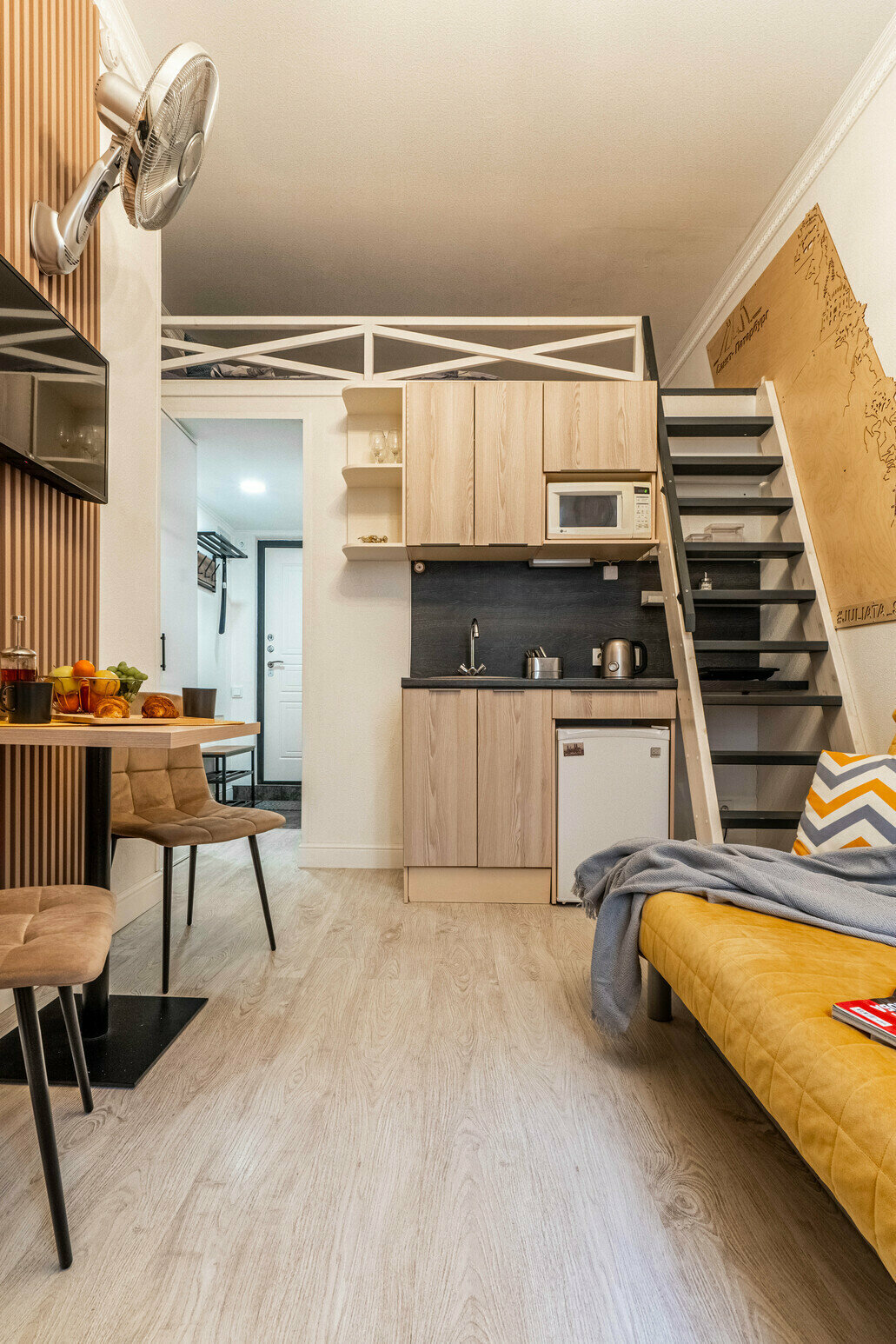 Двухуровневый четырехместный номер