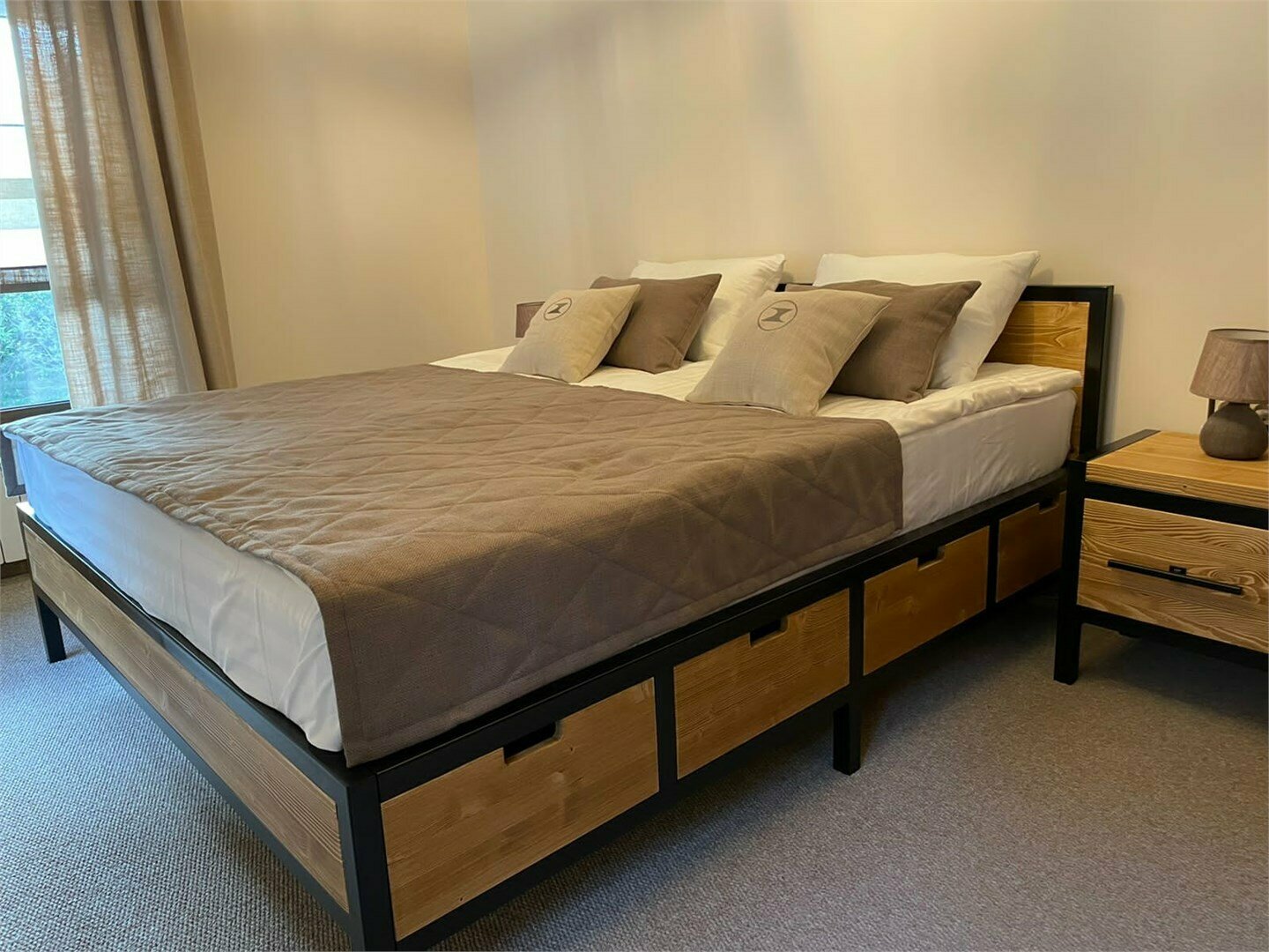 Апартаменты с двумя спальнями