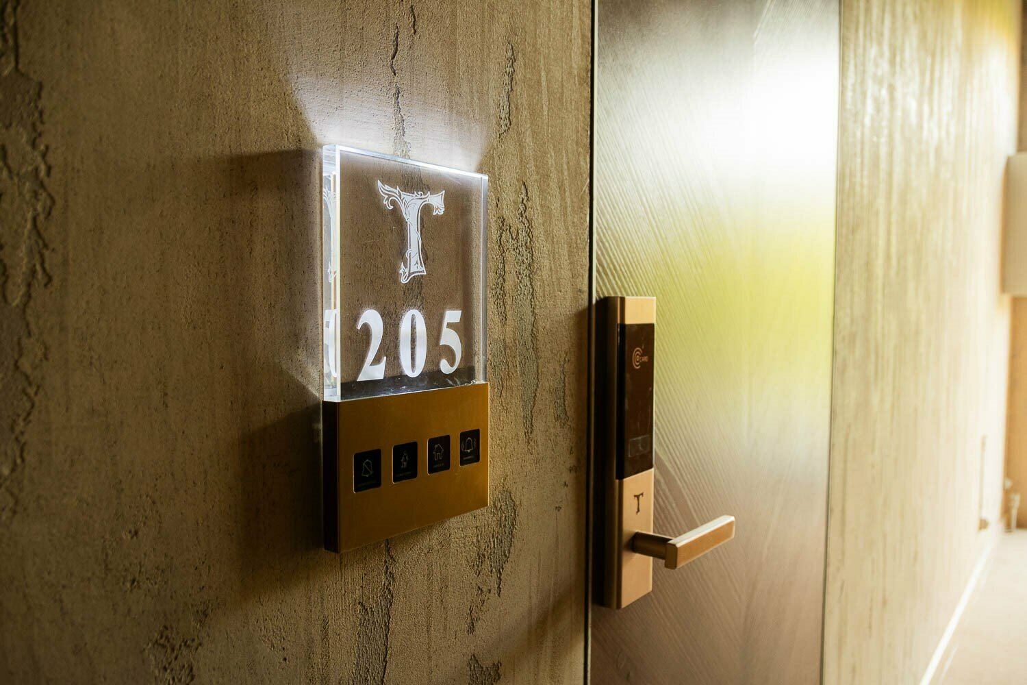 Джуниор Сьюит 205 Авторский  дизайн Домик Лесника