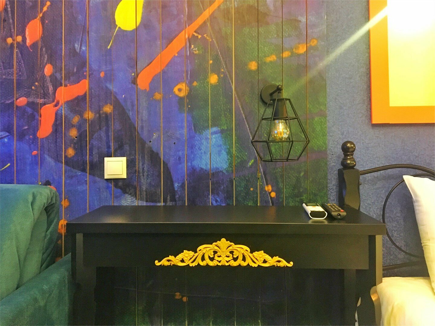 106 - Представительский люкс с камином, кухней, кроватью "king-size", бесплатная стоянка