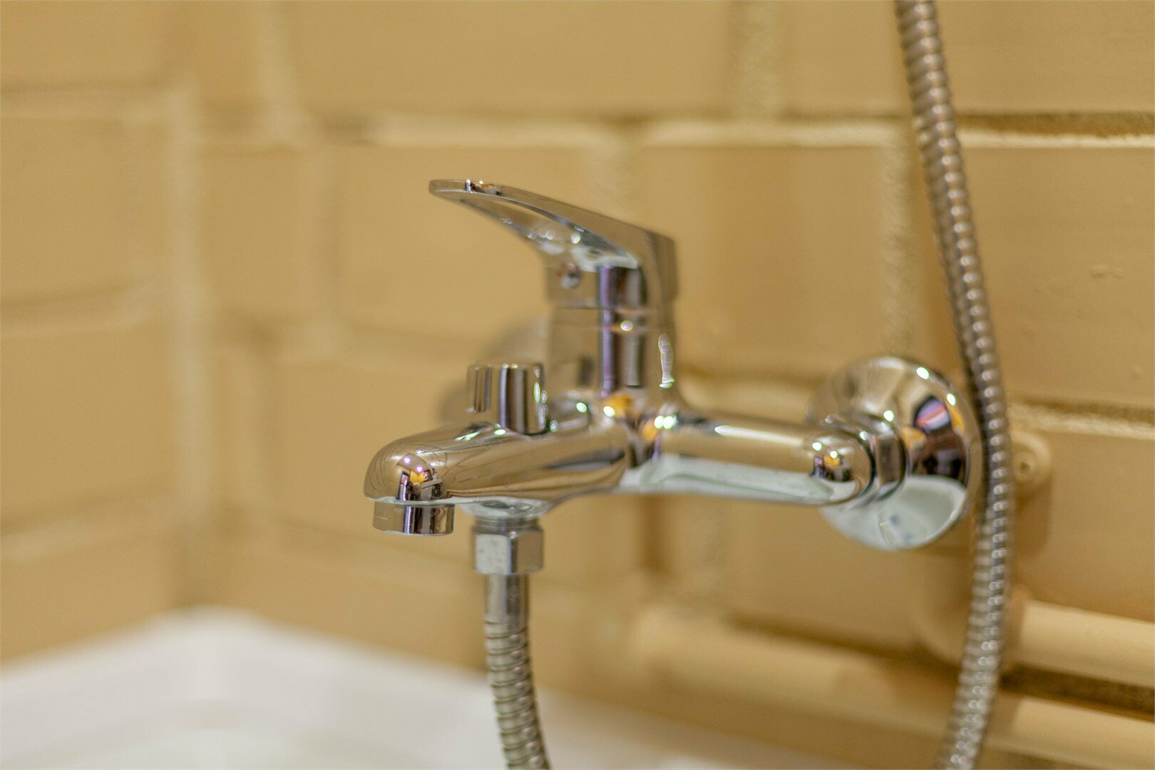 331- "Африка" Апартаменты  студия+ спальня, с 1кроватью "King- size", электро- камином  и кухней. Новый 2 корпус, бесплатная стоянка