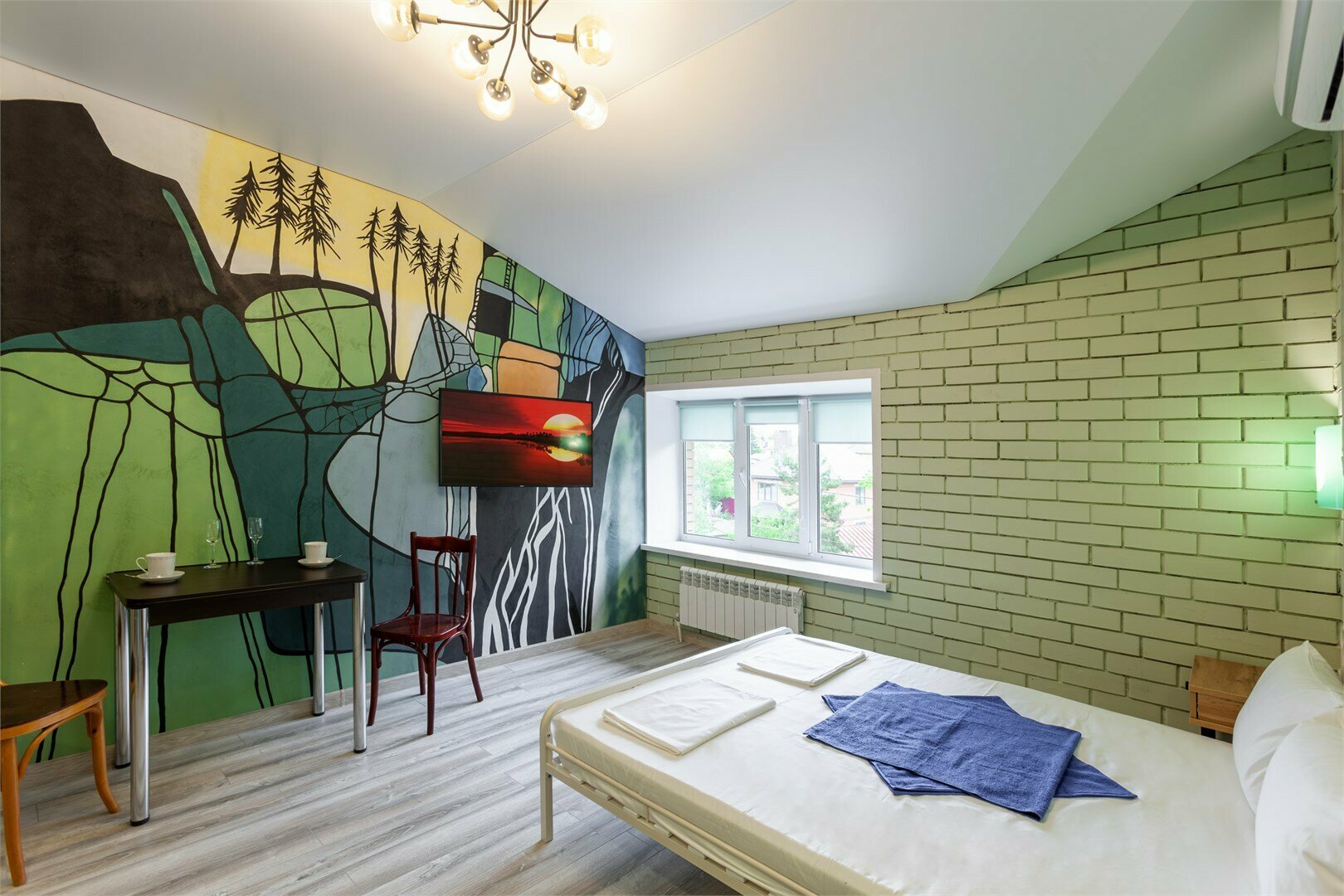 336- "Елки" Апартаменты с 1кроватью "King- size" и кухней. Новый 2 корпус, бесплатная стоянка