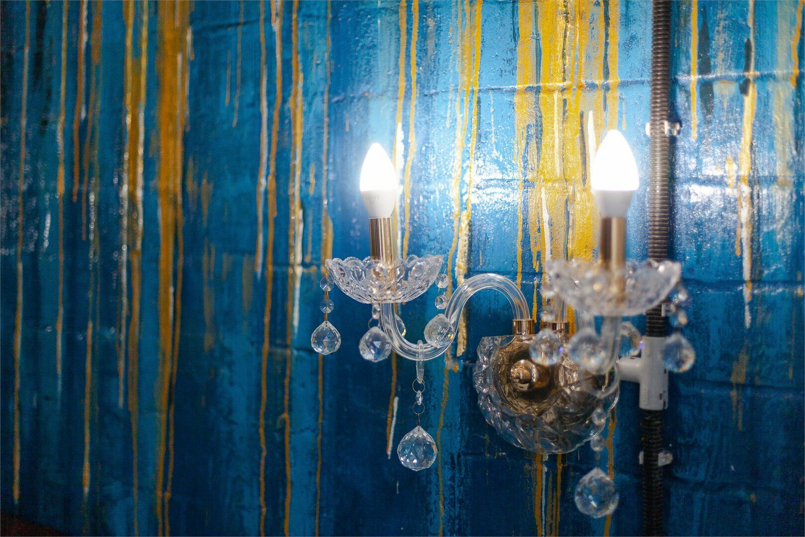 325- "Золото" Апартаменты с кроватью "King- size", камином с живым огнём и кухней. Новый 2 корпус, бесплатная стоянка