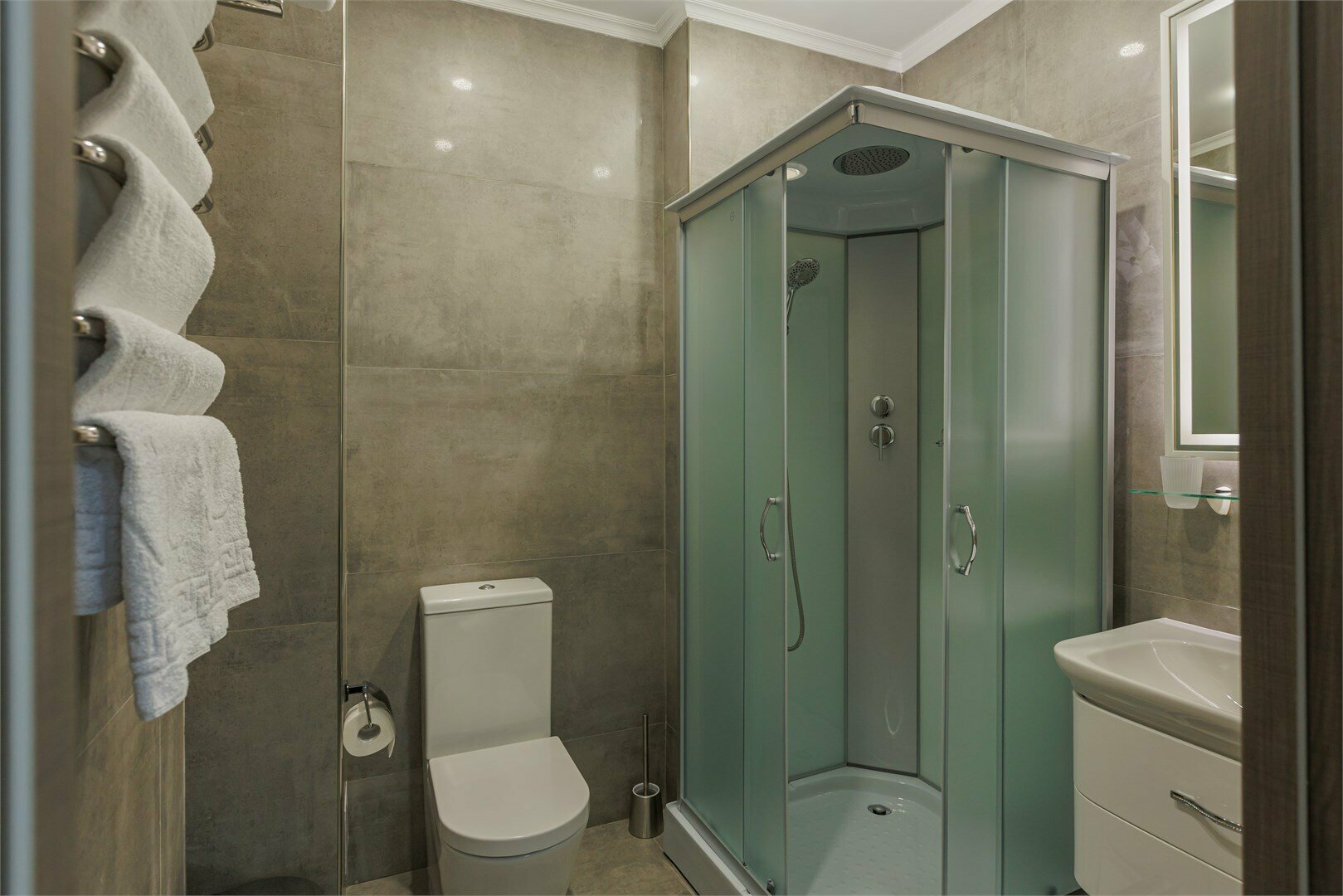 Улучшенный семейный номер