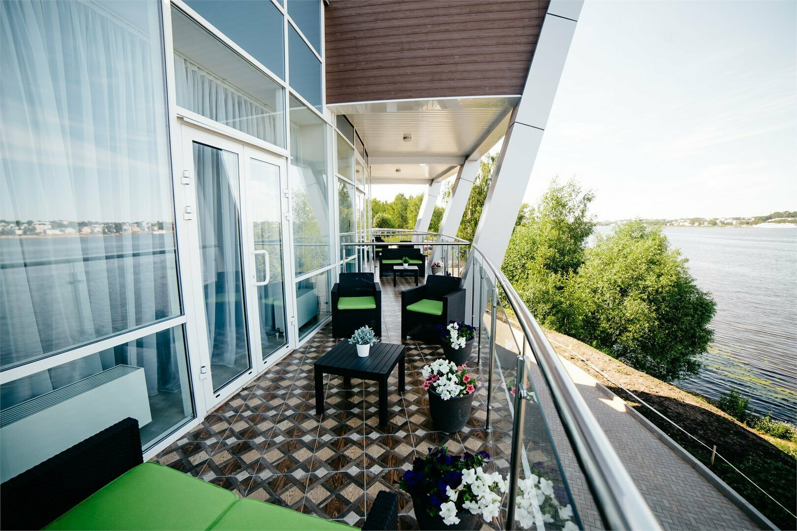 Люкс с видом на Волгу, 2 этаж