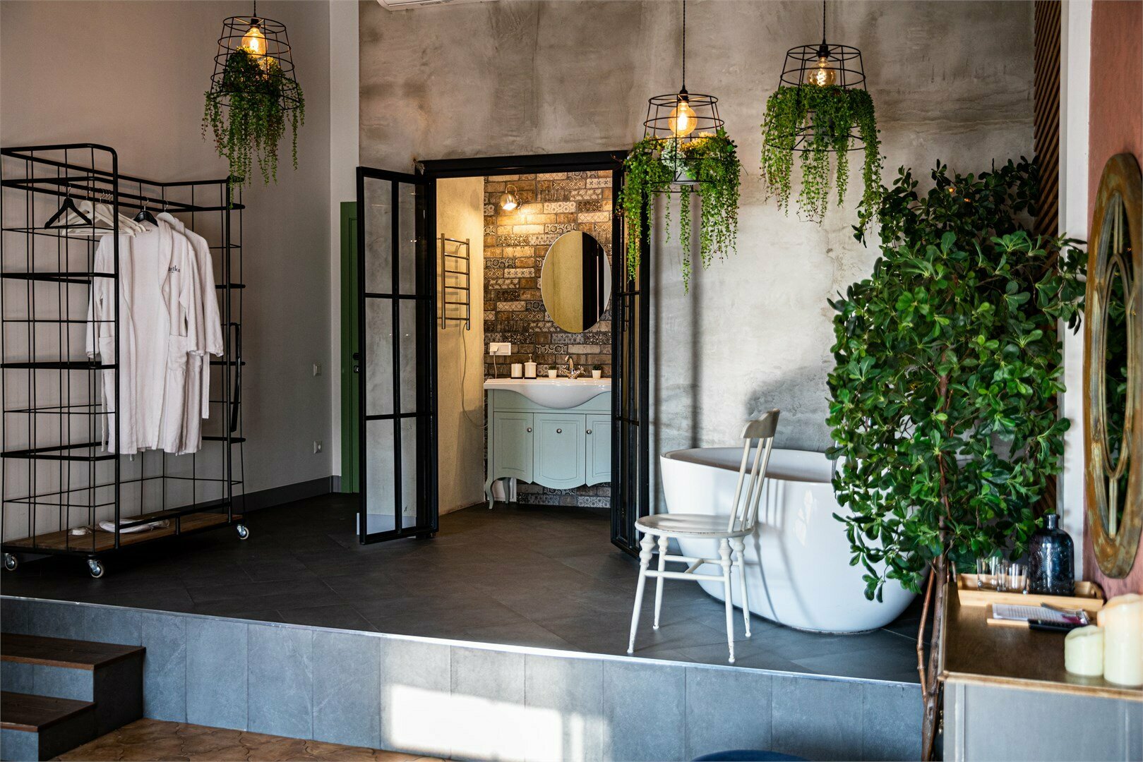 №6 Номер Делюкс с кроватью размера "King Size"