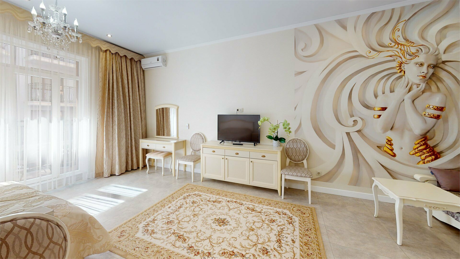 Апартаменты- Студио с балконом для троих