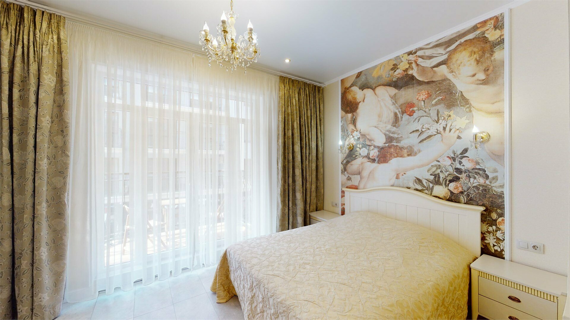 Апартаменты- Студио с балконом для троих