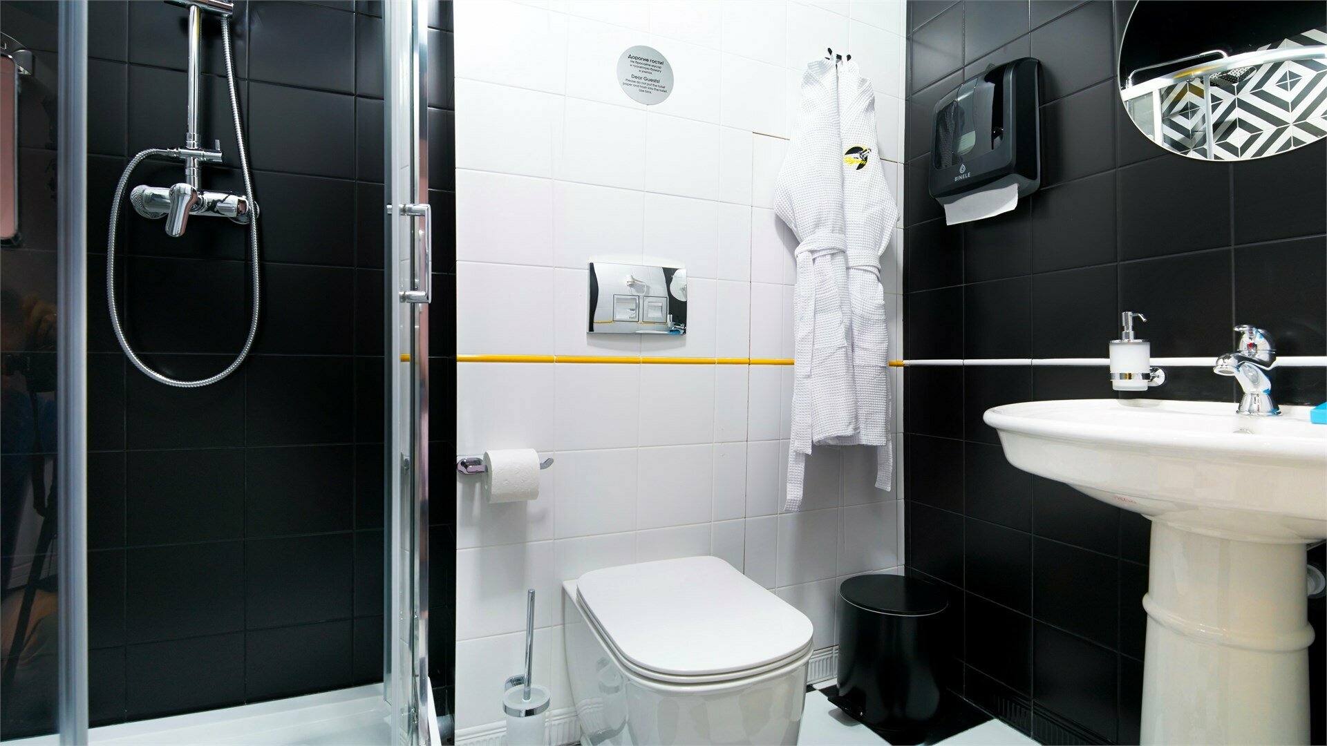 Улучшенный номер с двуспальной кроватью