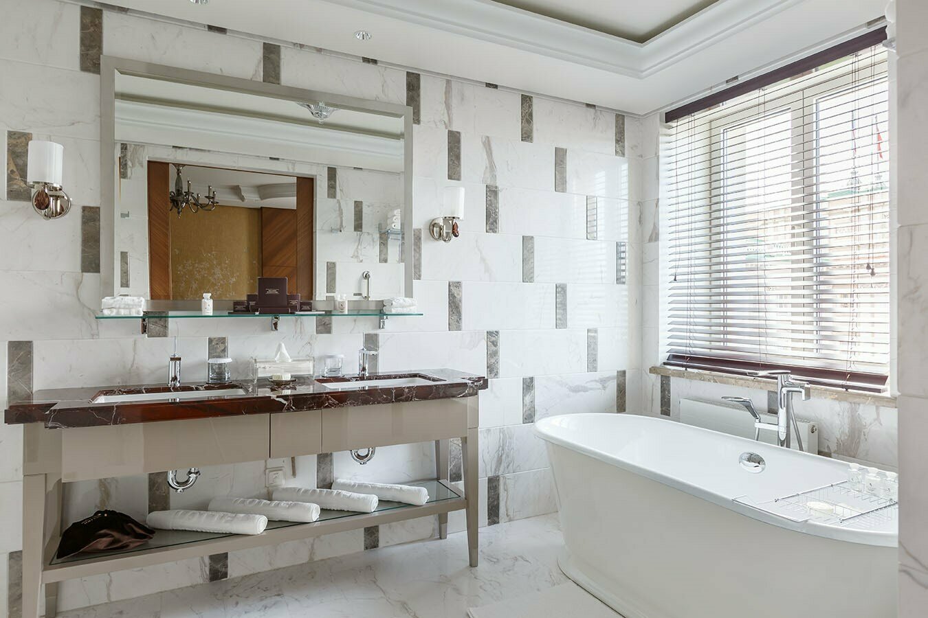 Люкс Премьер