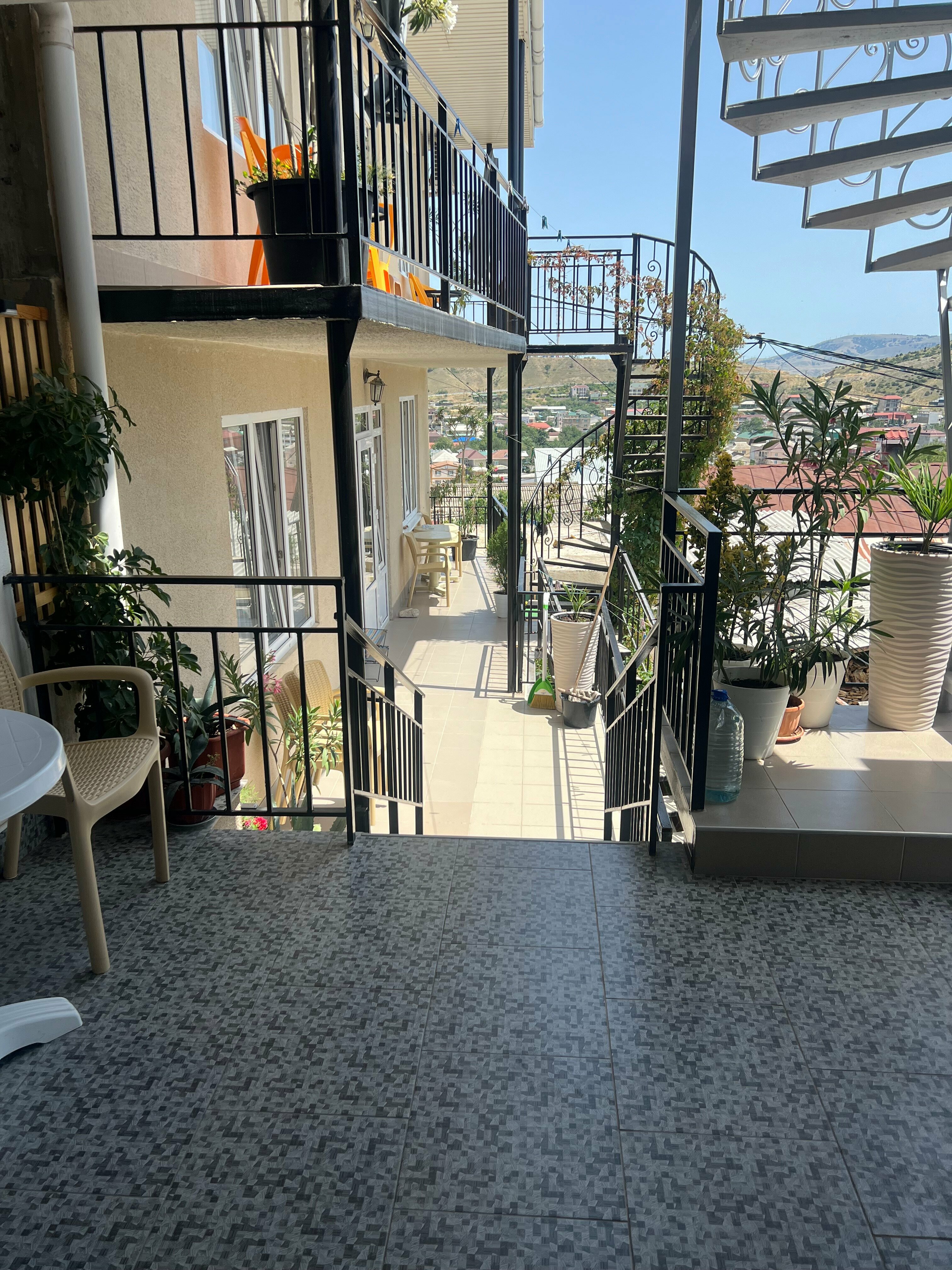 Улучшенный четырехместный номер