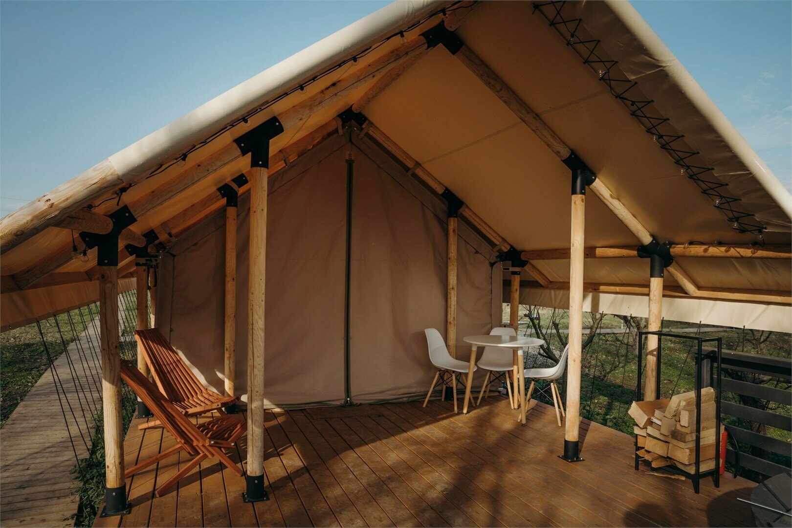 8  Tent-house (с фурако)