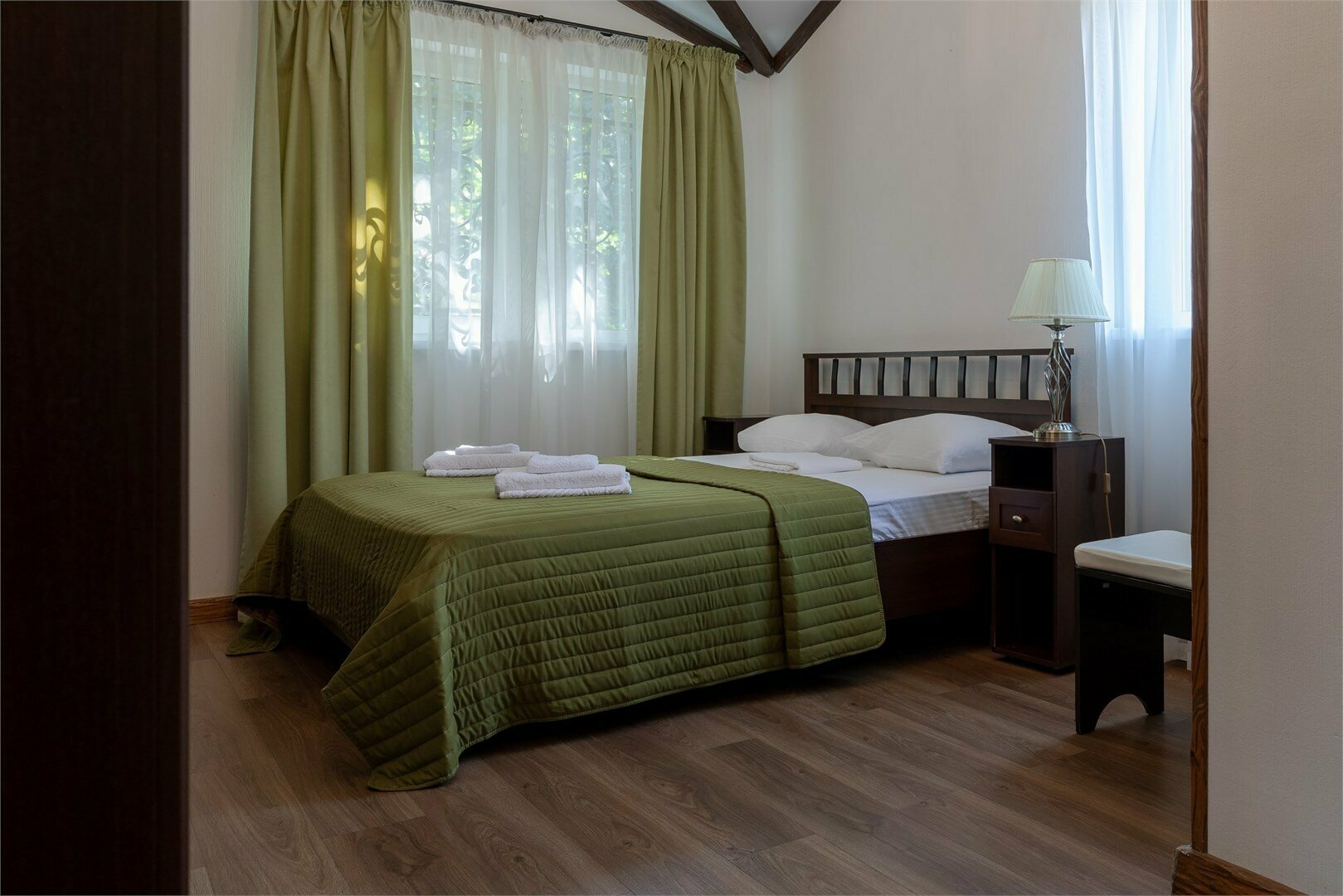 Коттедж с собственной баней и бассейном *проживание без животных *